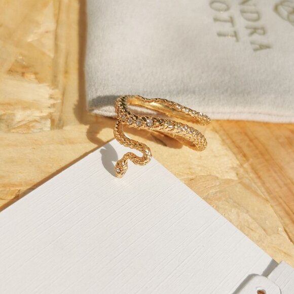 NEW | Kendra Scott Phoenix Vintage Gold Wrap Ring Size 7 Size 7 - Picture 3 of 3